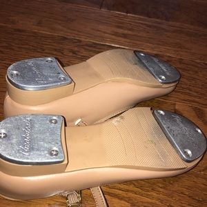 Theatricals Shoes - Theatricals girls tap dance shoes tan size 12 Theatricals Shoes - Theatricals girls tap dance shoes tan size 12